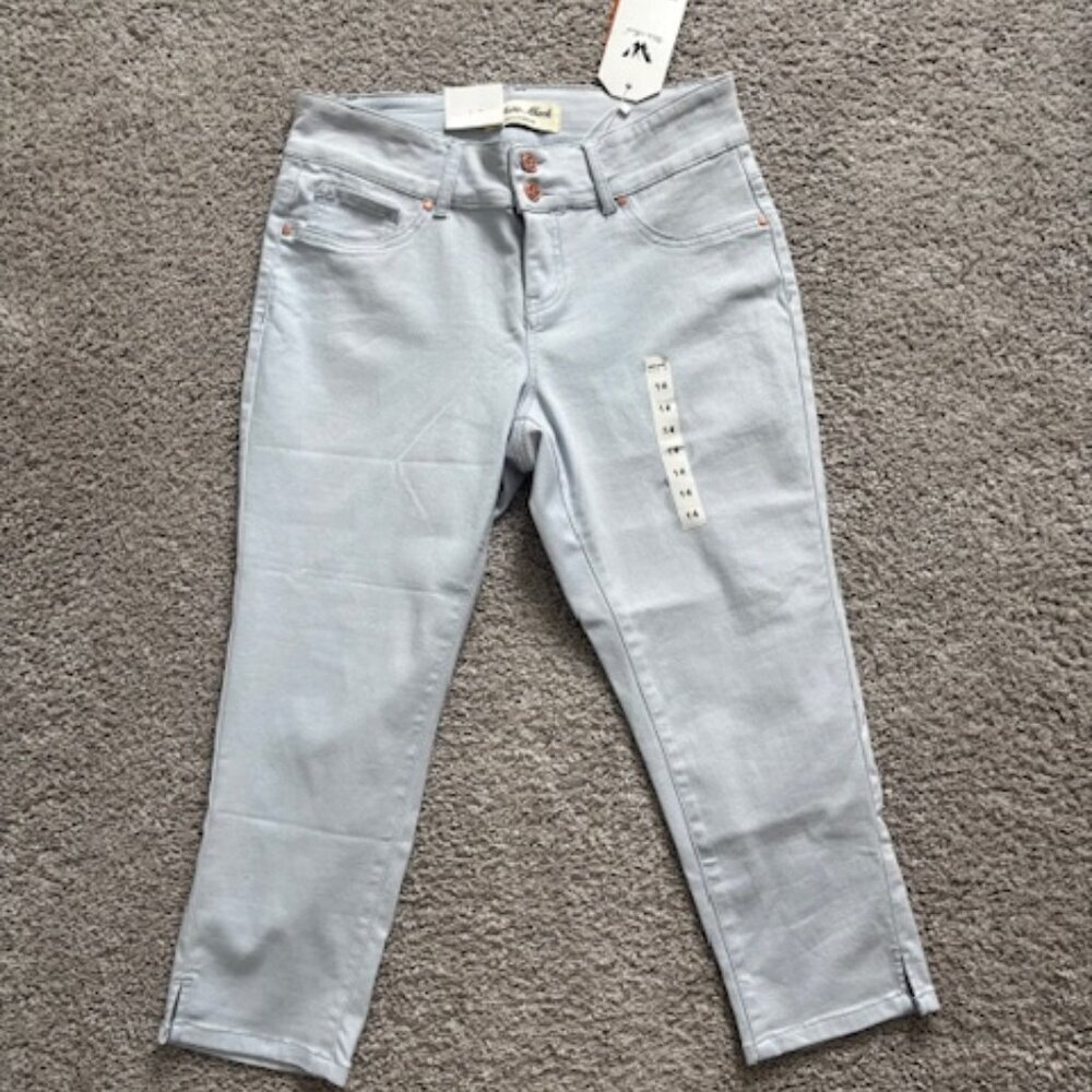 NWT White Mark Premium Ankle Denim size 14